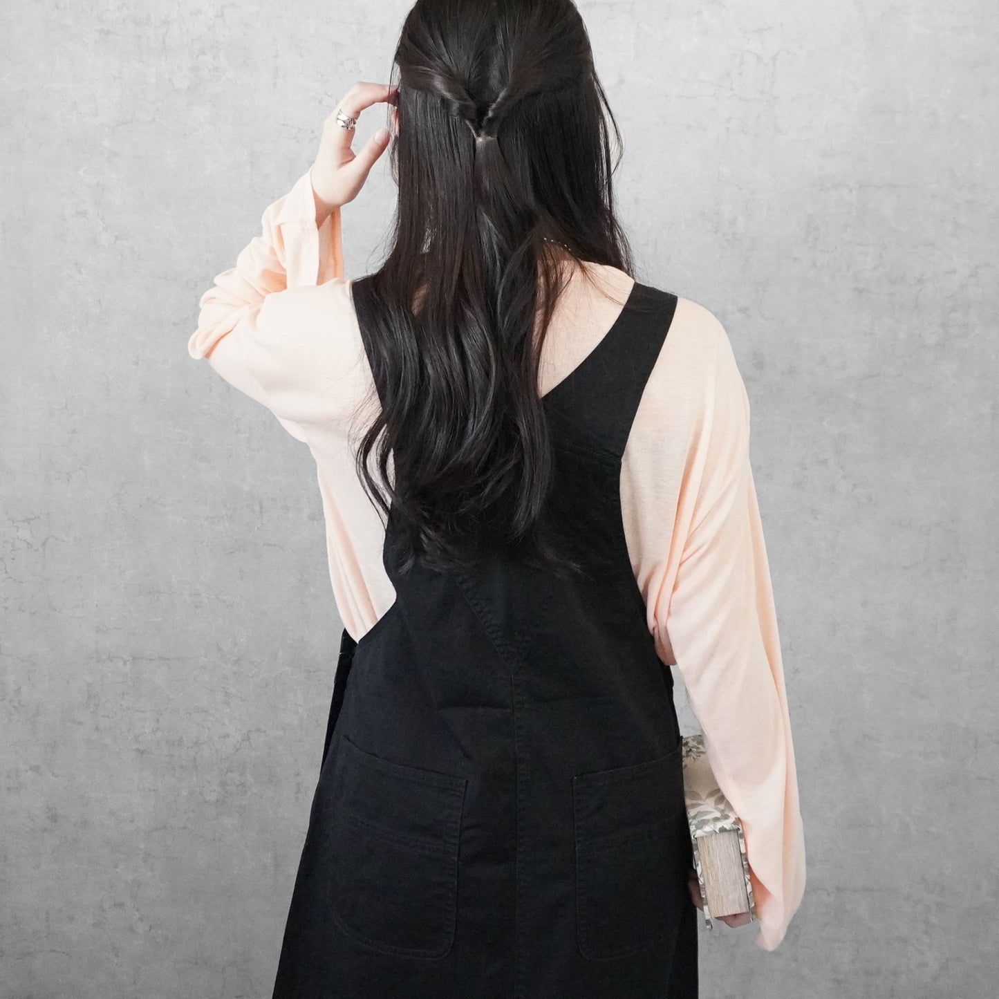 チノサロペットスカート