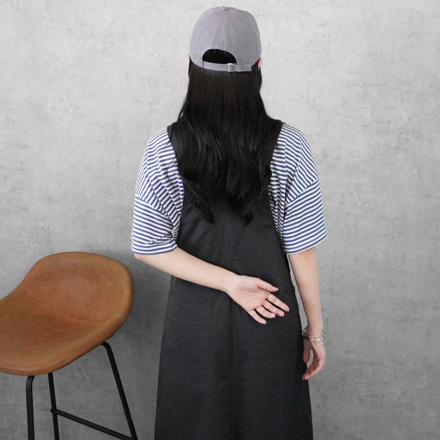 チノサロペットスカート