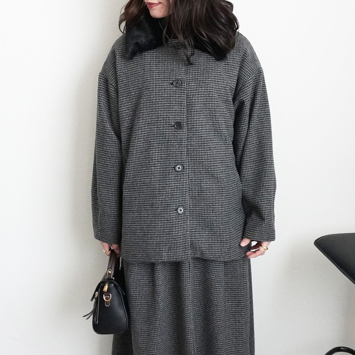 千鳥格子柄ファー付きノーカラーコート