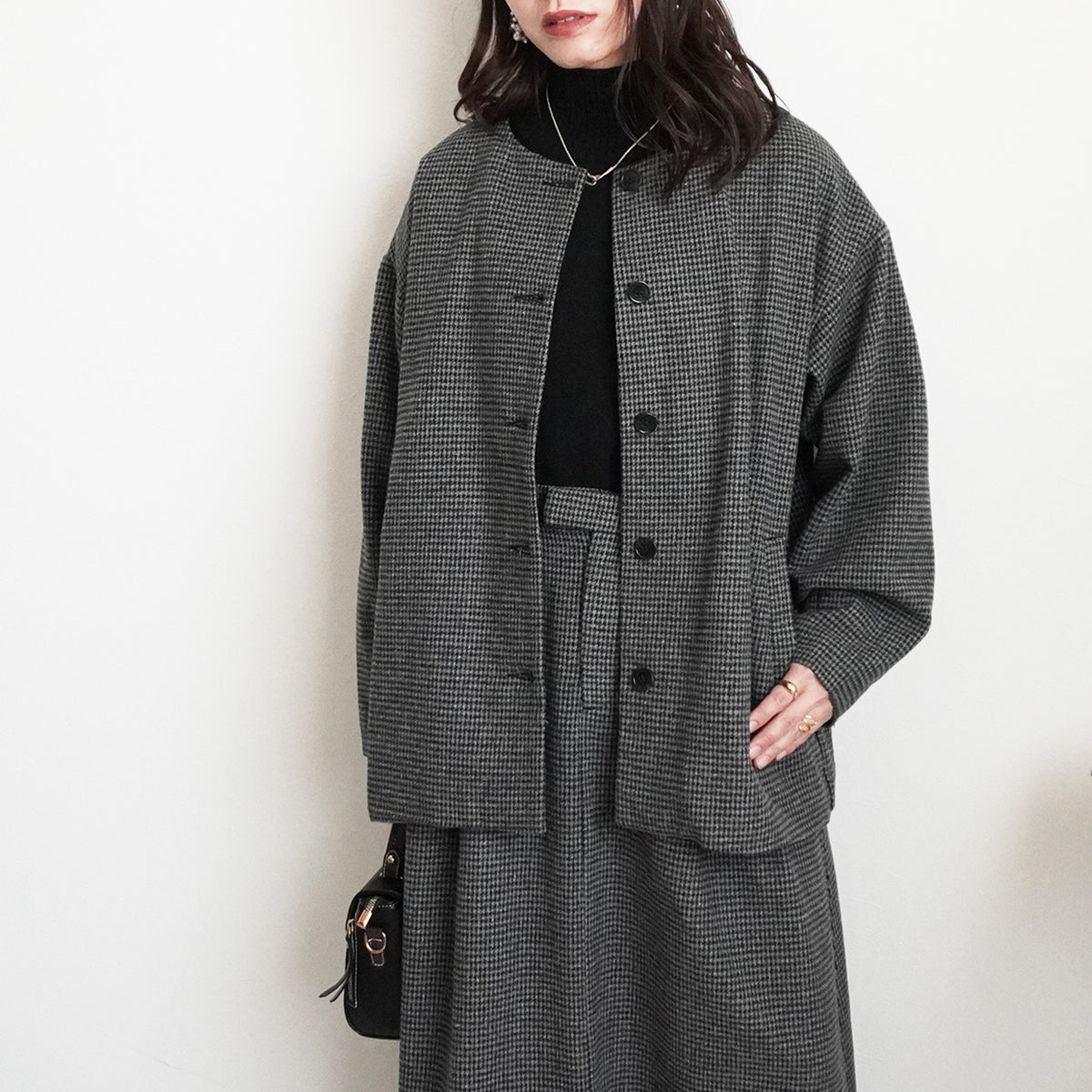 千鳥格子柄ファー付きノーカラーコート