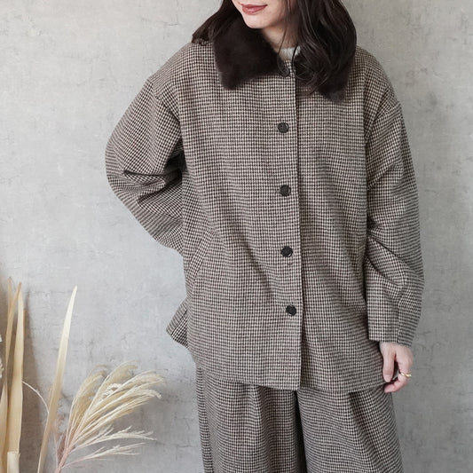 千鳥格子柄ファー付きノーカラーコート