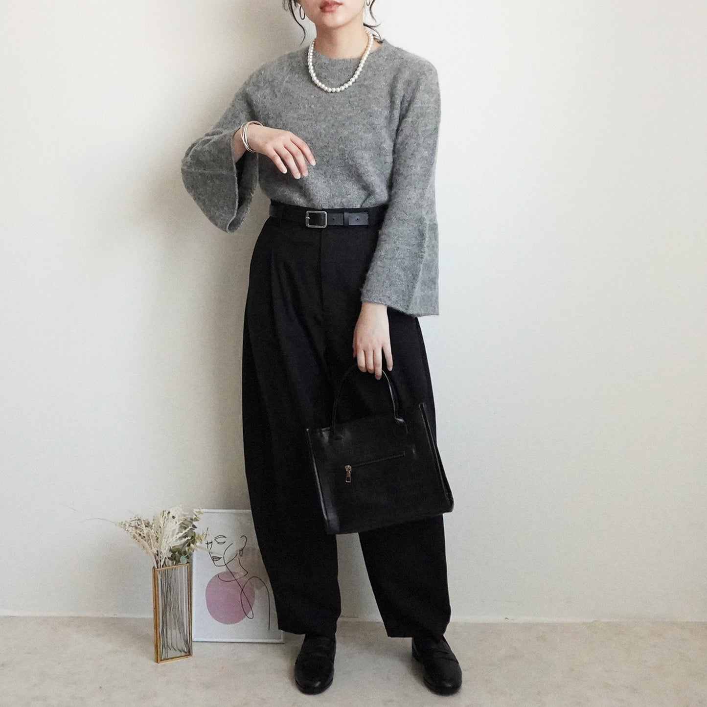 シャギーフレアスリーブニット