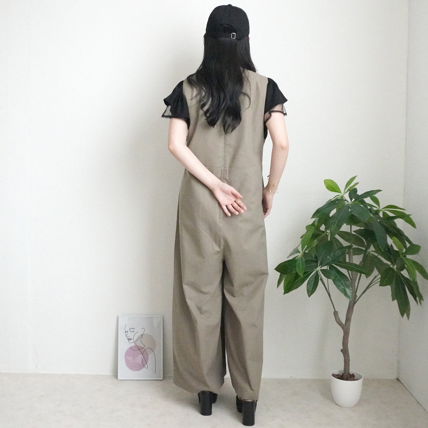 Vネック綿麻サロペット