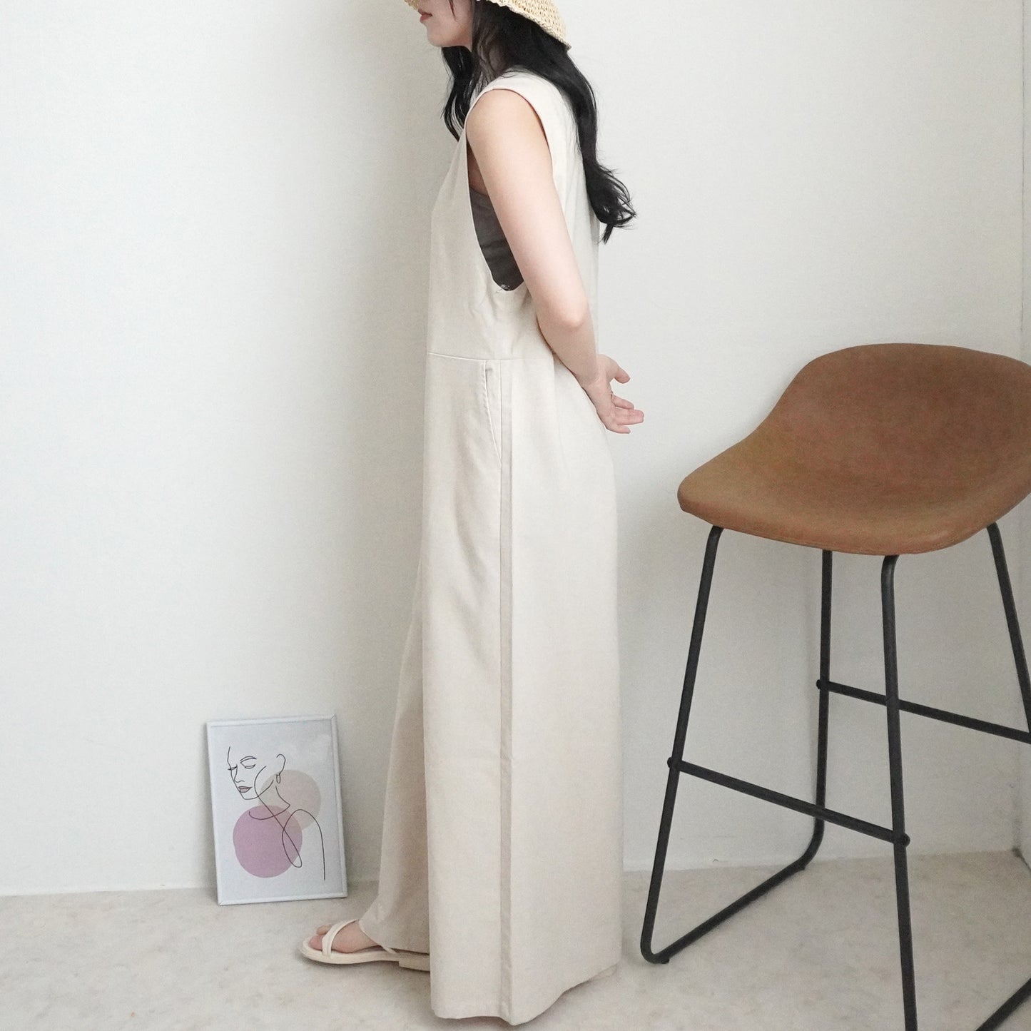 Vネック綿麻サロペット