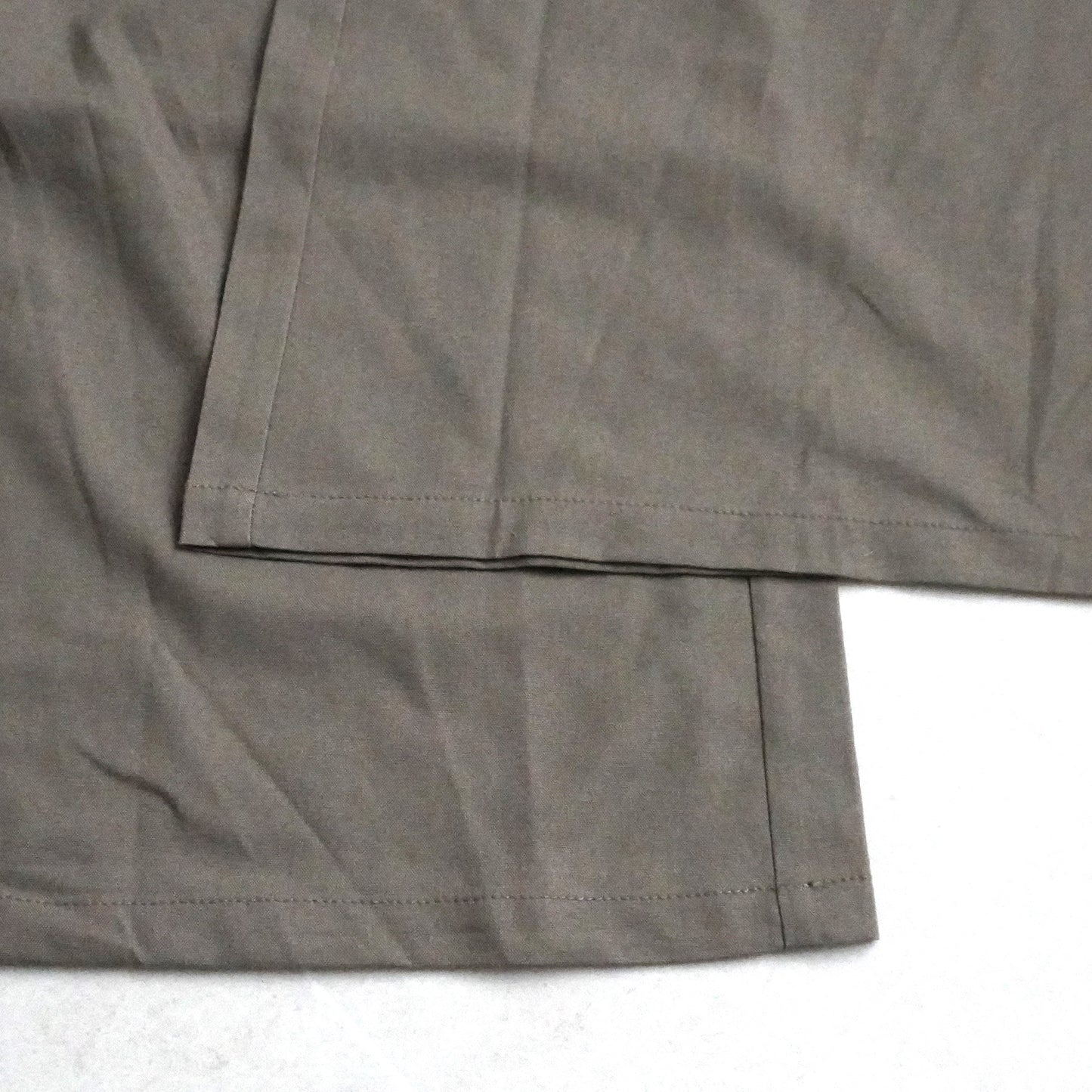 Vネック綿麻サロペット