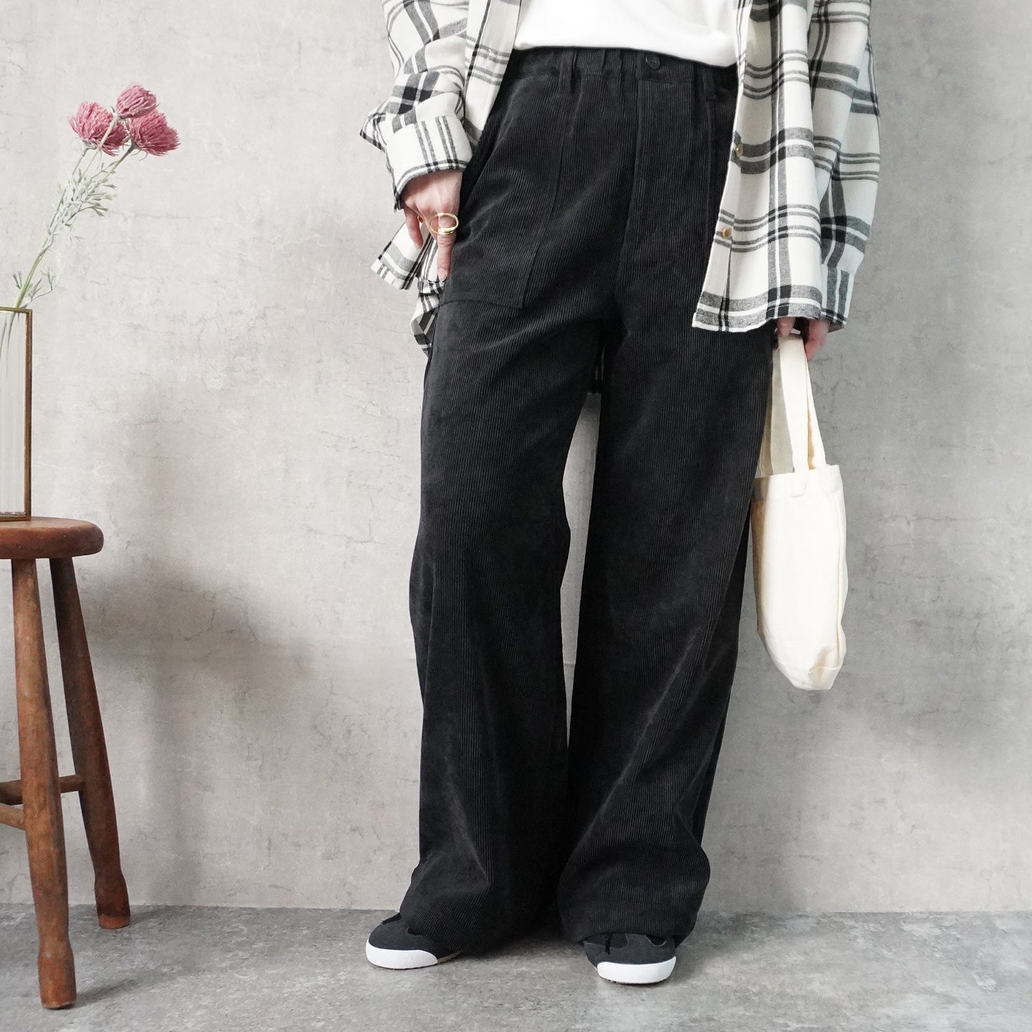 コーデュロイベイカーワイドパンツ