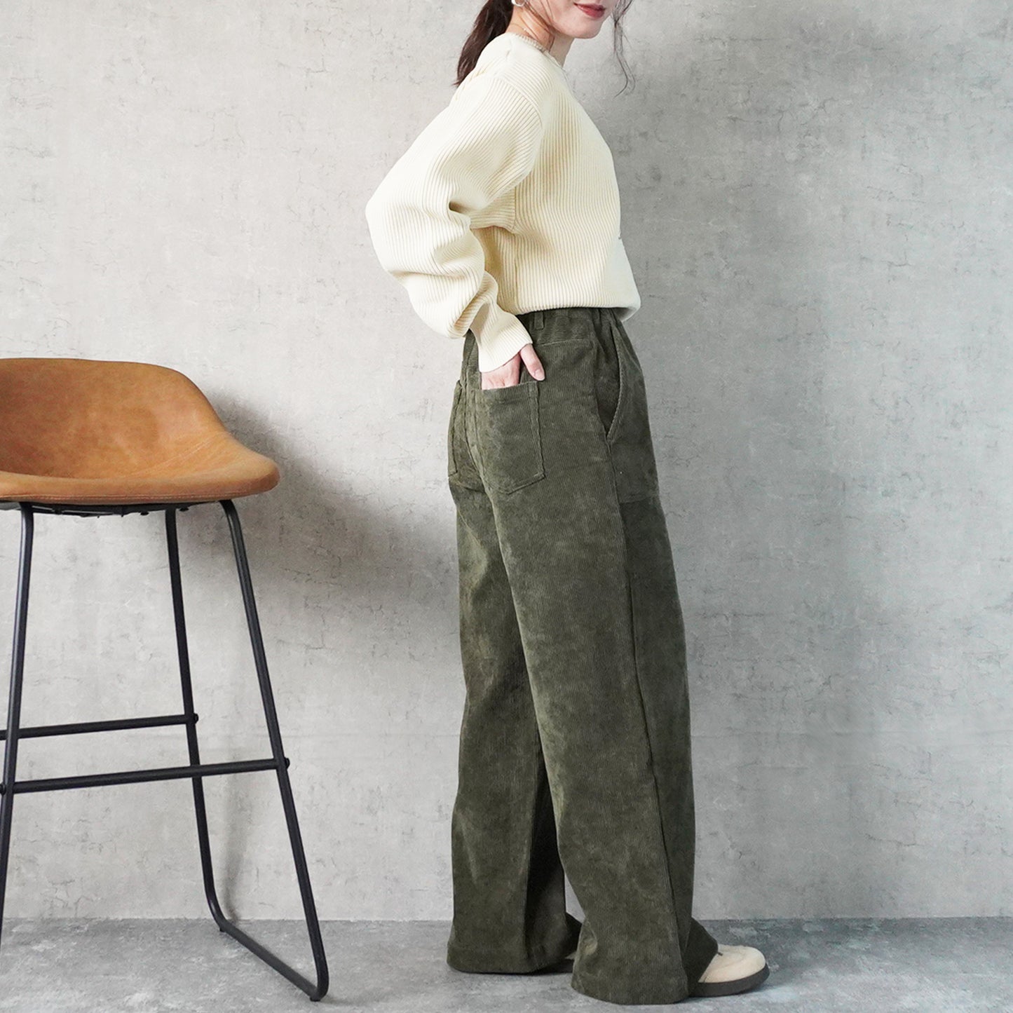 コーデュロイベイカーワイドパンツ