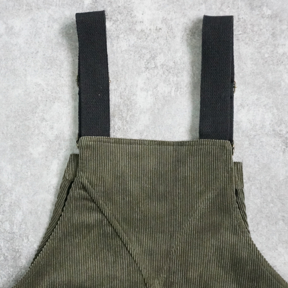 コーデュロイジャンパースカート