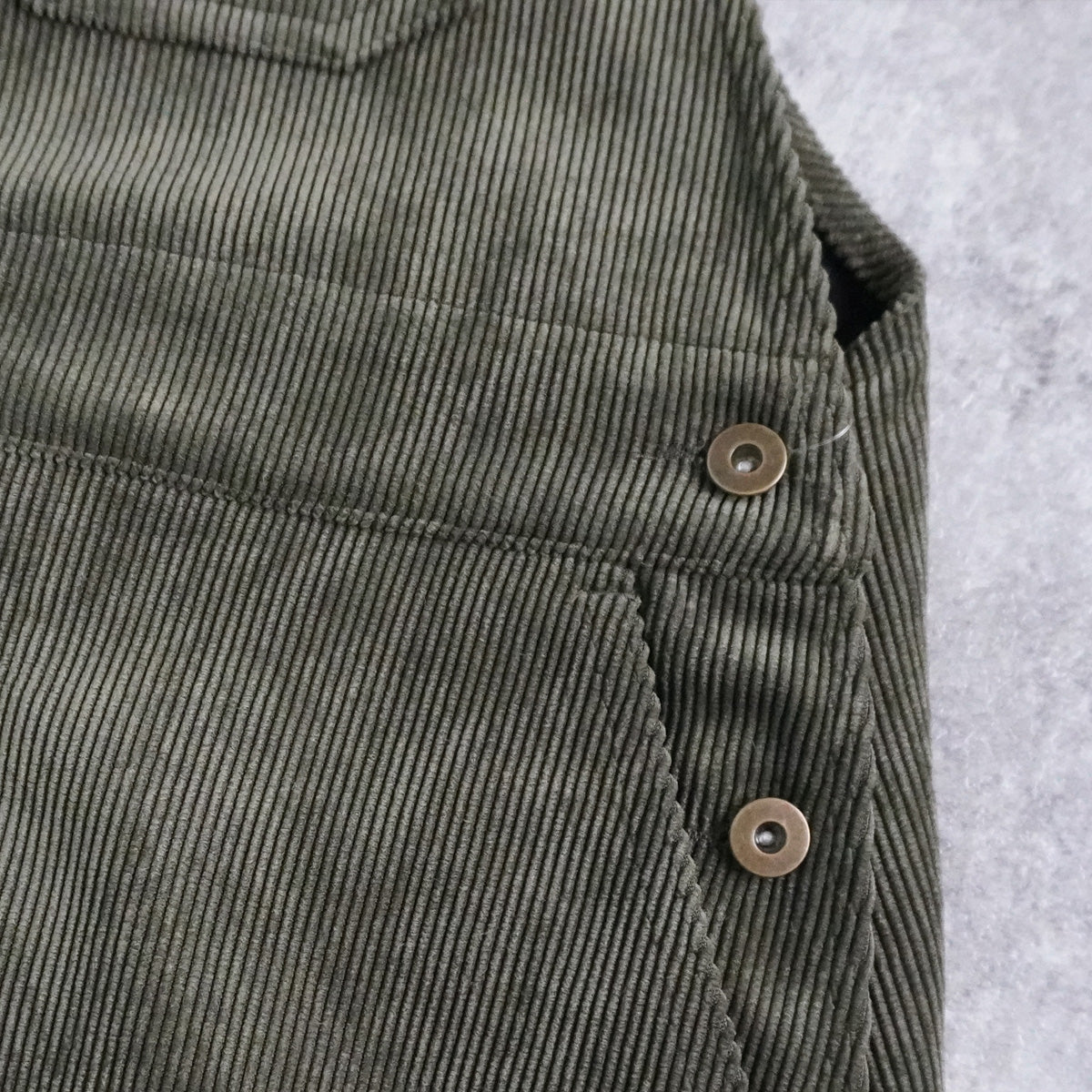 コーデュロイジャンパースカート