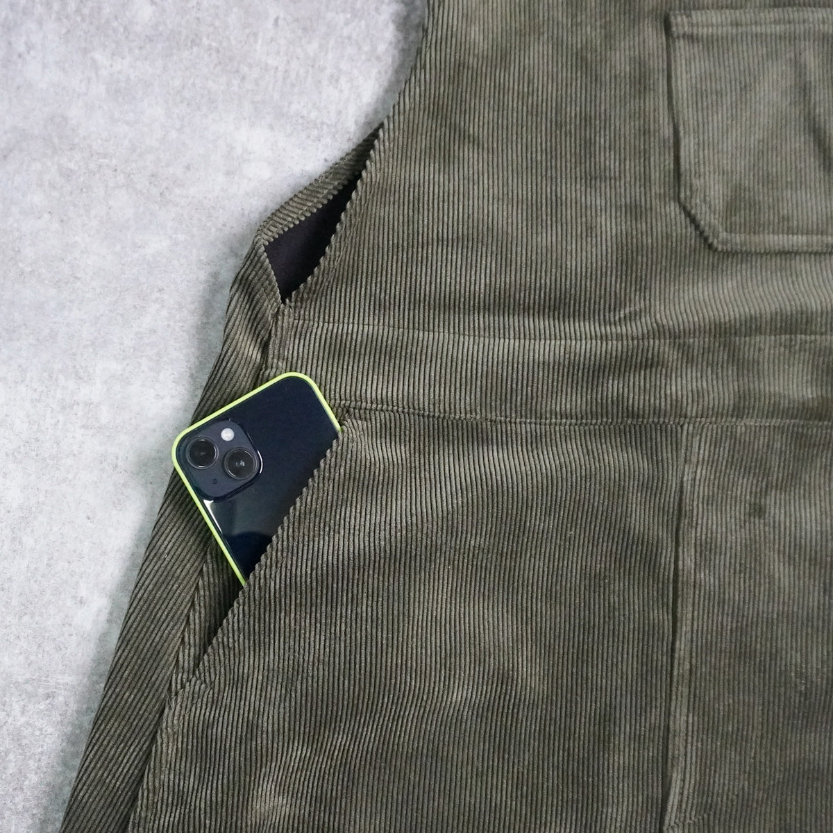 コーデュロイジャンパースカート