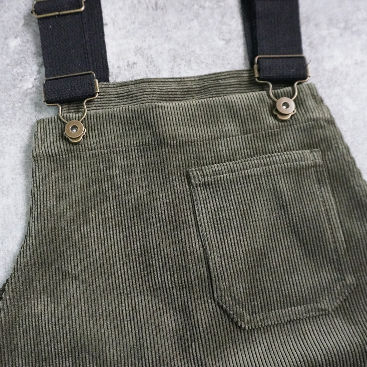 コーデュロイジャンパースカート